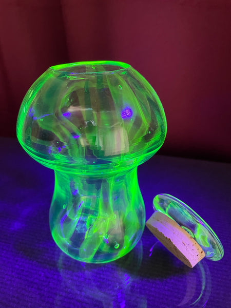 copper blue/uranium green helix lines with topped cork mushroom jar