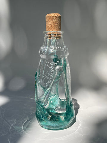 mixed green engraved crossover pull bottle