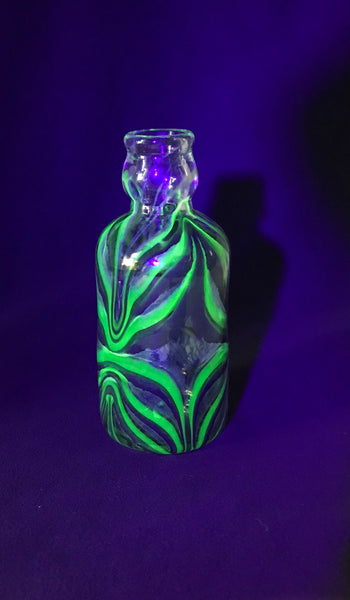 florogreen / uranium green with red luster feathered window port bottle